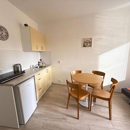 Apartmany Leto Frýdek-Místek Buitenkant foto