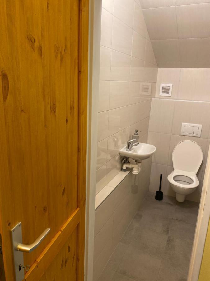 Apartmany Leto Frýdek-Místek Buitenkant foto
