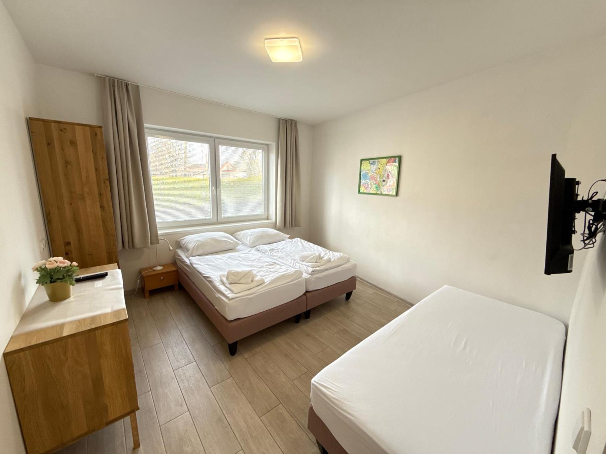 Apartmany Leto Frýdek-Místek Buitenkant foto