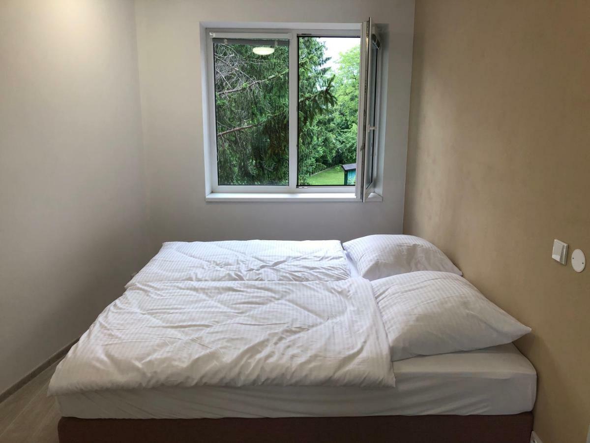 Apartmany Leto Frýdek-Místek Buitenkant foto