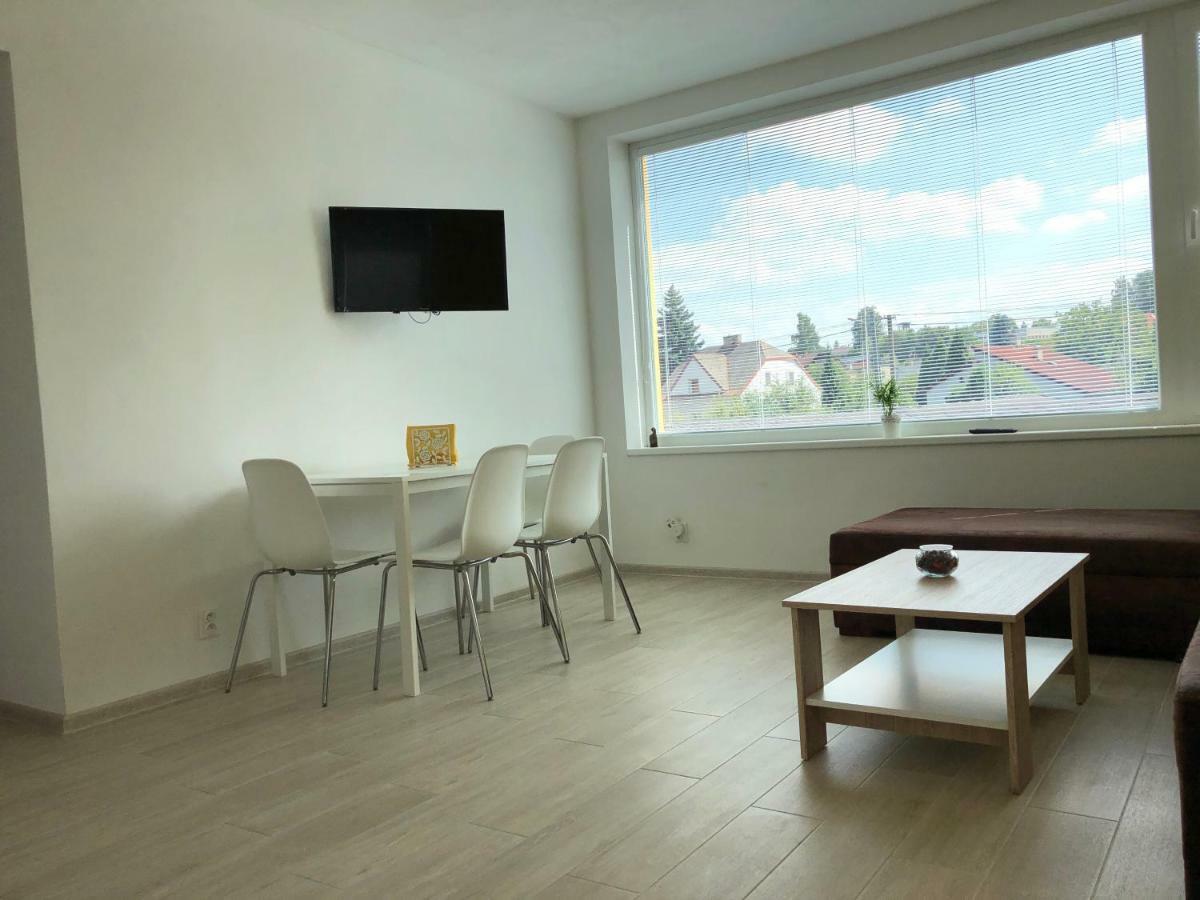 Apartmany Leto Frýdek-Místek Buitenkant foto