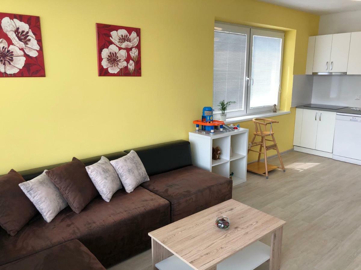 Apartmany Leto Frýdek-Místek Buitenkant foto