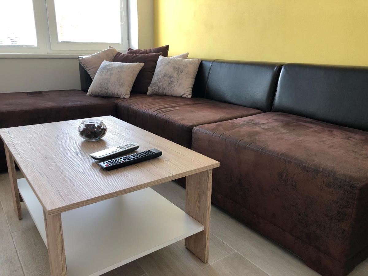Apartmany Leto Frýdek-Místek Buitenkant foto